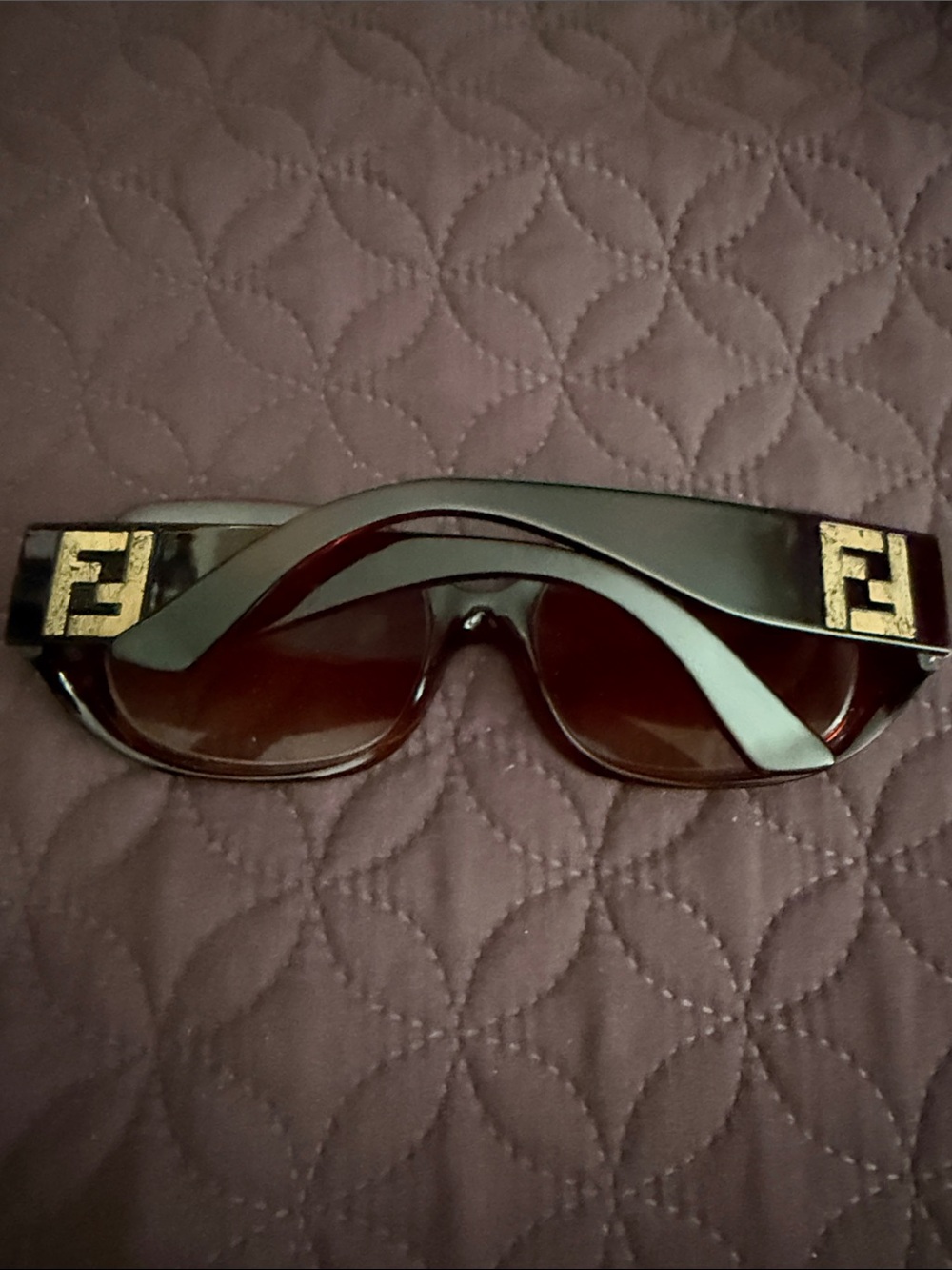 Authentic Fendi Sunglasdes